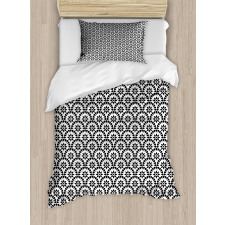 Monotone Round Leafy Items Duvet Cover Set