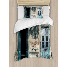 Doors of Old Rock House Duvet Cover Set