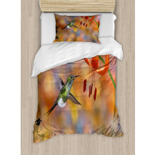 Racket Tail Lily Nectar Duvet Cover Set