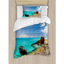 Ship Wreck on Beach Duvet Cover Set