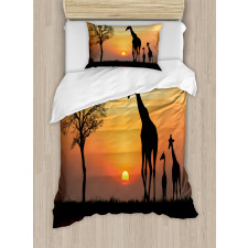 Giraffe in Wild Forest Duvet Cover Set