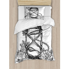 Sketch Style Hourglass Duvet Cover Set