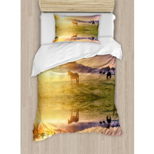 Horse Valley with Lake Duvet Cover Set