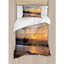 Pirate Ship in Waves Duvet Cover Set