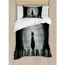 Cat Looking at the Moon Duvet Cover Set