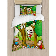 Kid Apes Play in Forest Duvet Cover Set