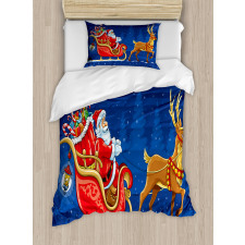 Moving on Sledge at Night Duvet Cover Set