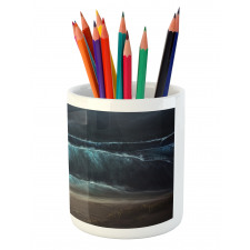 Gothic Wave Alone Woman Pencil Pen Holder