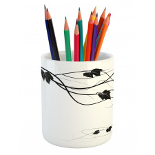 Monotone Abstract Leaves Art Pencil Pen Holder