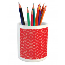 Royal Quatrefoil Motif Pencil Pen Holder