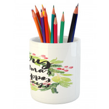 Wreath Red Berries Pencil Pen Holder