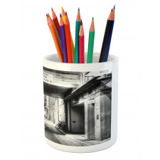 Old Fashion Urban District Pencil Pen Holder