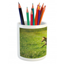 Jumping Animal Fresh Grass Pencil Pen Holder