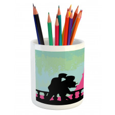 Hand Drawn Couple Kissing Pencil Pen Holder