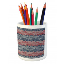 Traditional Floral Retro Pencil Pen Holder