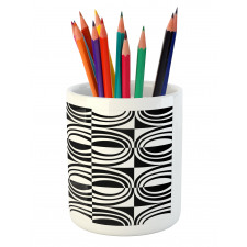 Checkered Curvy Pencil Pen Holder