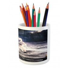 Astronaut on the Moon Pencil Pen Holder