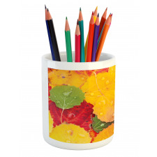 Close Shot Raindrops Pencil Pen Holder