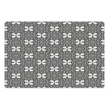 Monochrome Tribal Pet Mat