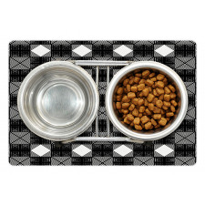 Symmetric Squares Lattice Pet Mat