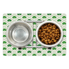 4 Leaf Shamrock Dots Pet Mat