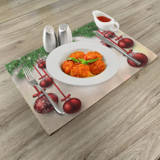 Red Balls Ribbons Place Mats