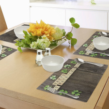 Paper Shamrocks Place Mats