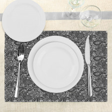 Lace Like Traditional Place Mats