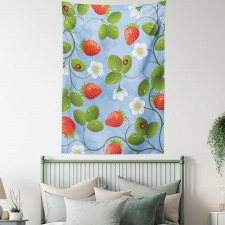 Strawberry Daisy Retro Tapestry