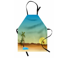 Sunny Weather in the Wild Apron