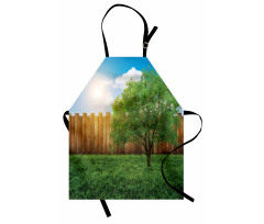 Life Tree Yard Field Apron