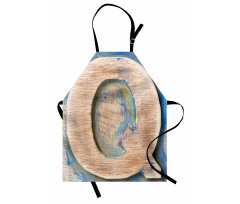 Q Uppercase Worn Wood Apron