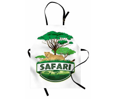 Safari Mutfak Önlüğü Beyaz Arka Planda Aslan Çimler ve Ağaçlar