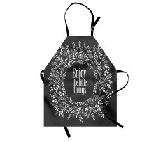 Wreath with a Phrase Apron