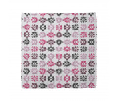 Geometrik Bandana Soyut Parlak ve Canlı Grafik Çiçek Çizimi