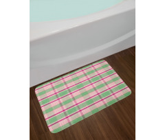 Symmetric Plaid Graphic Bath Mat