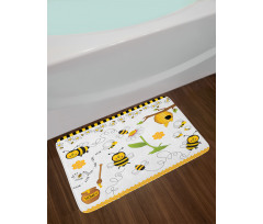 Bees Daisies Chamomile Bath Mat