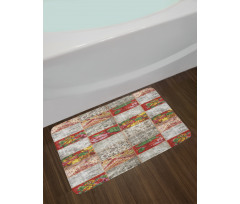 Folkloric Grunge Flowers Bath Mat