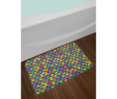 Grid Mosaic Triangles Bath Mat