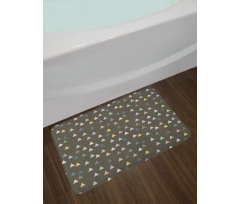 Simple Triangle Shapes Bath Mat