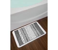 Hand Drawn Uneven Lines Bath Mat