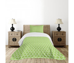 Round Slices of Lime Striped Bedspread Set