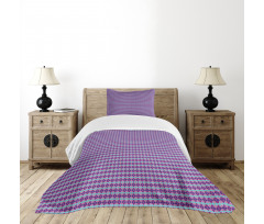 Vivid Traditional Motif Bedspread Set