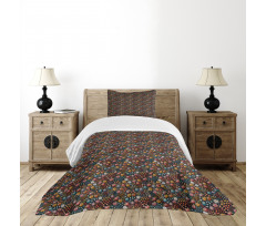 Nostalgic Flowers Leaves Bedspread Set