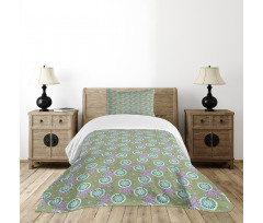 Ornate Round Spring Flower Bedspread Set