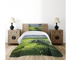 Sunrise in the Valley Bedspread Set