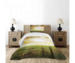 Sunset on Spring Field Bedspread Set