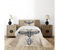 Hawk Moth Skull Magic Bedspread Set