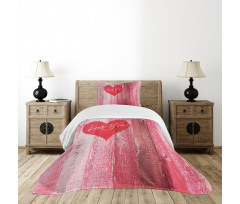 Heart on Wooden Board Bedspread Set