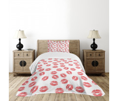 Red Lipsticks Kiss Marks Bedspread Set